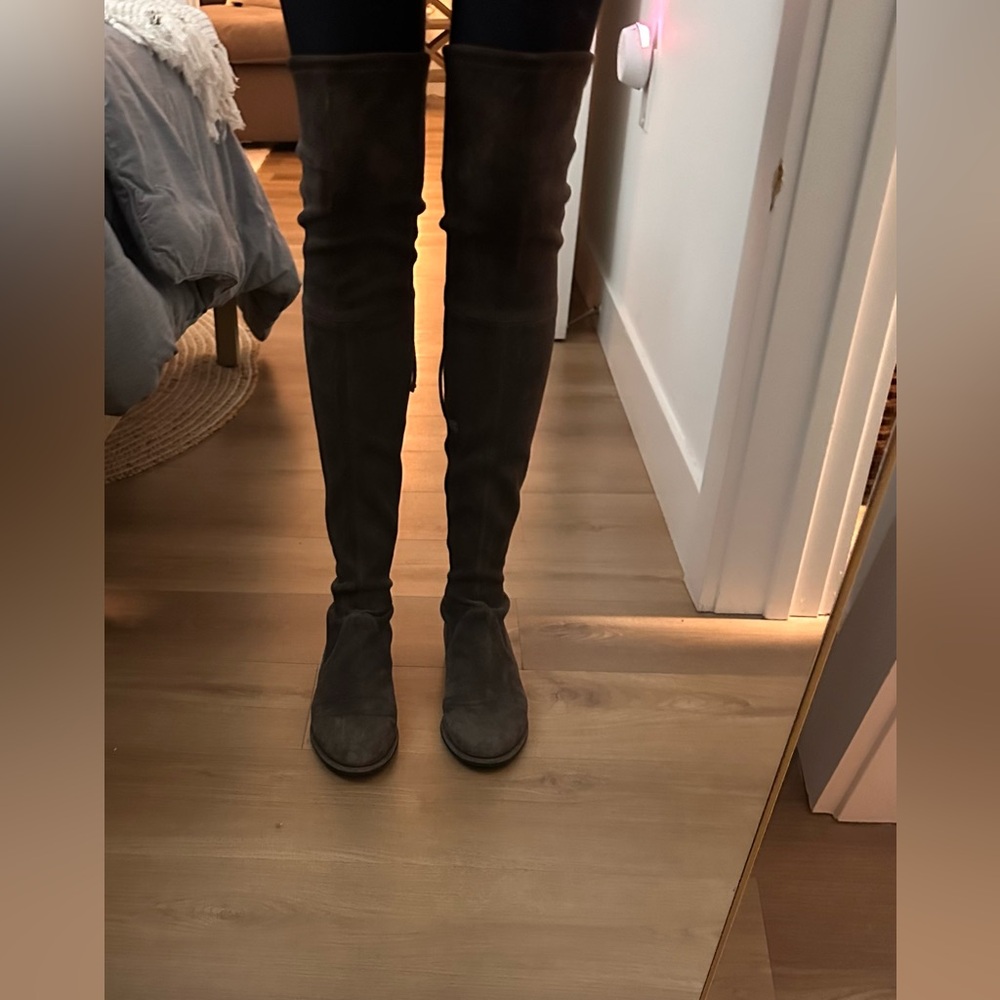 Stuart Weizman grey suede lowland boots - hardly worn